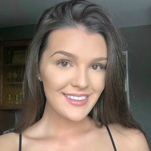 Meet your Posher, Kaitlyn